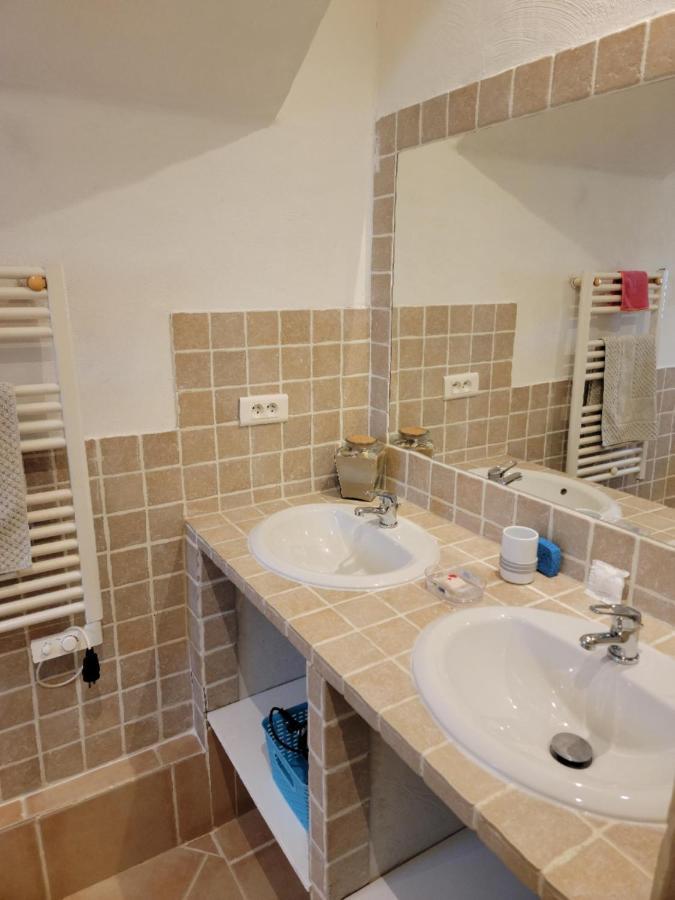 Bastide De L'Oliveraie Avec Jacuzzi Jouques Exterior foto