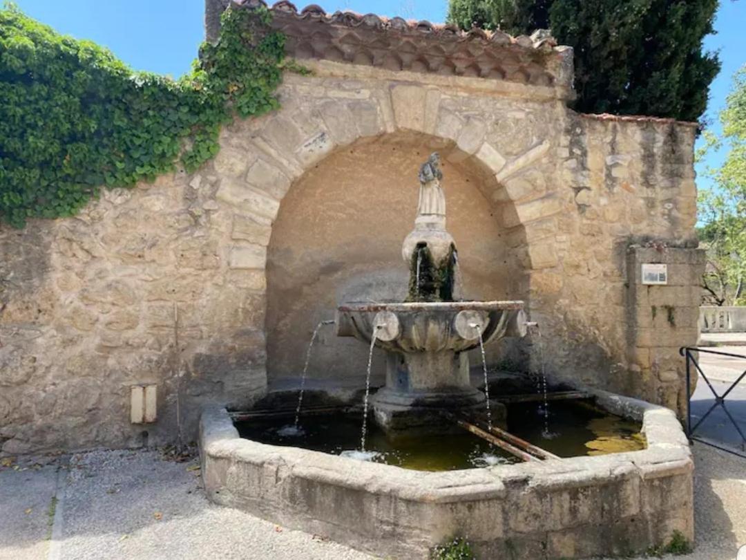 Bastide De L'Oliveraie Avec Jacuzzi Jouques Exterior foto